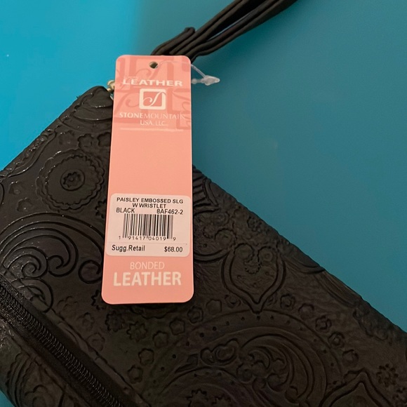 NWT wallet - Picture 8 of 10